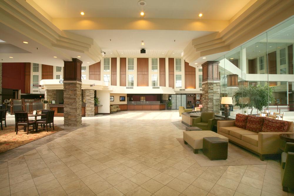 Doubletree By Hilton Madison East Otel Dış mekan fotoğraf