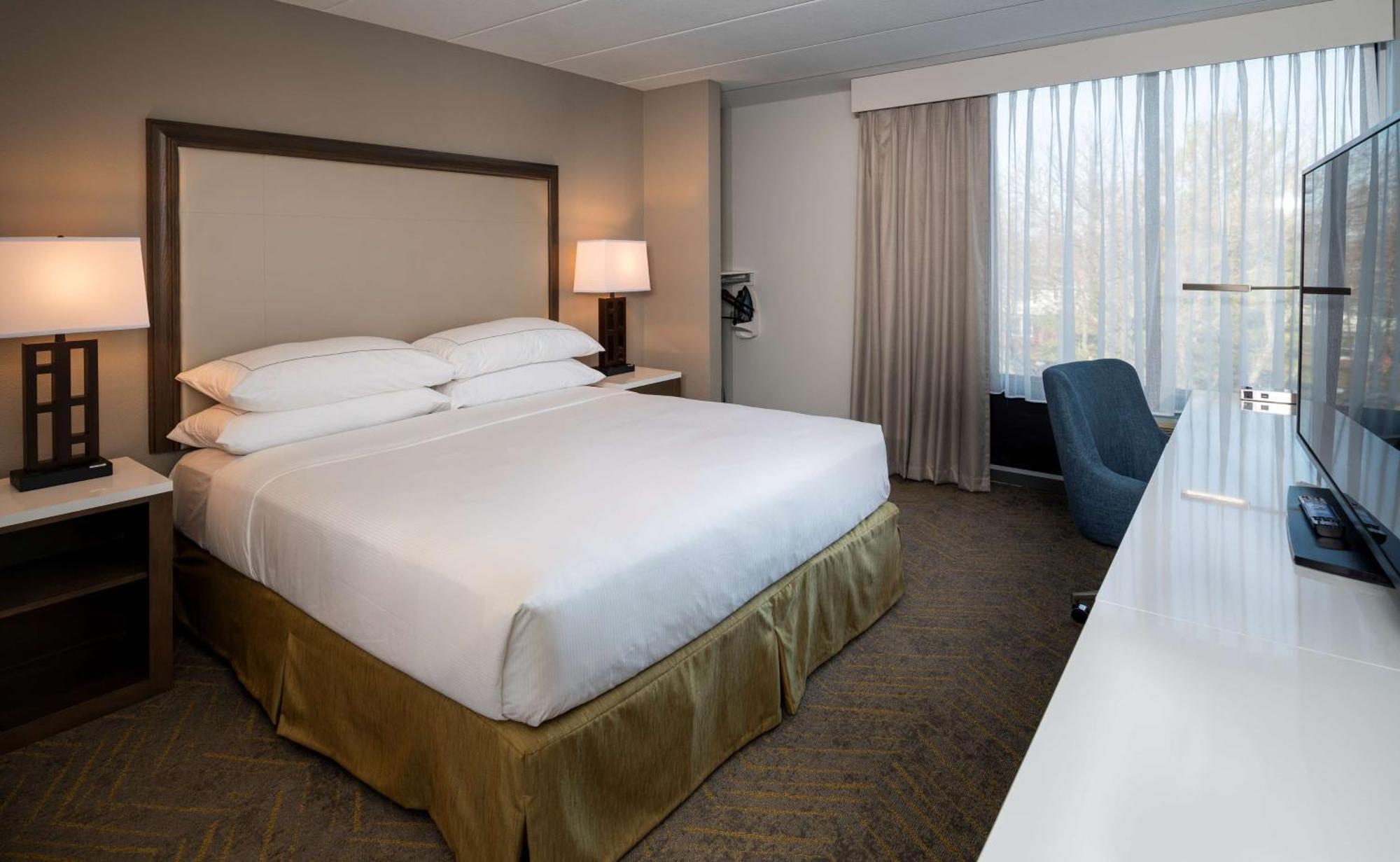 Doubletree By Hilton Madison East Otel Dış mekan fotoğraf